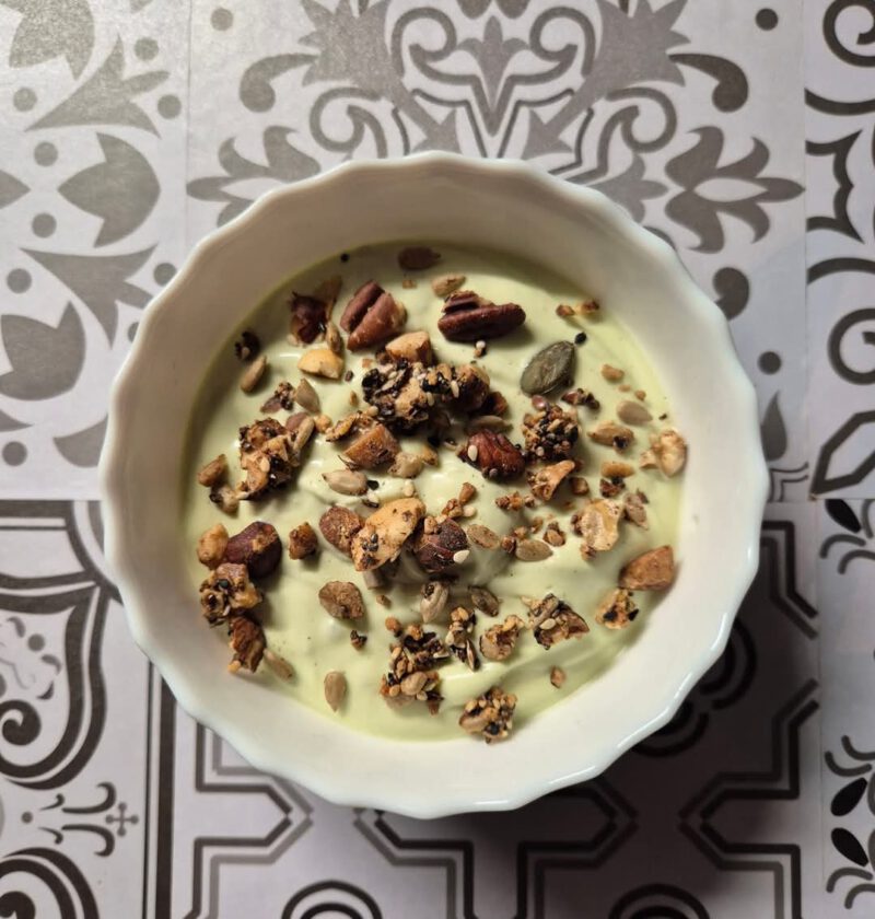 Kha-rins-keuken-Koolhydraatarm-Koolhydraatbeperkt-Minderkoolhydraten-Bewust-Zoete avocado yoghurt