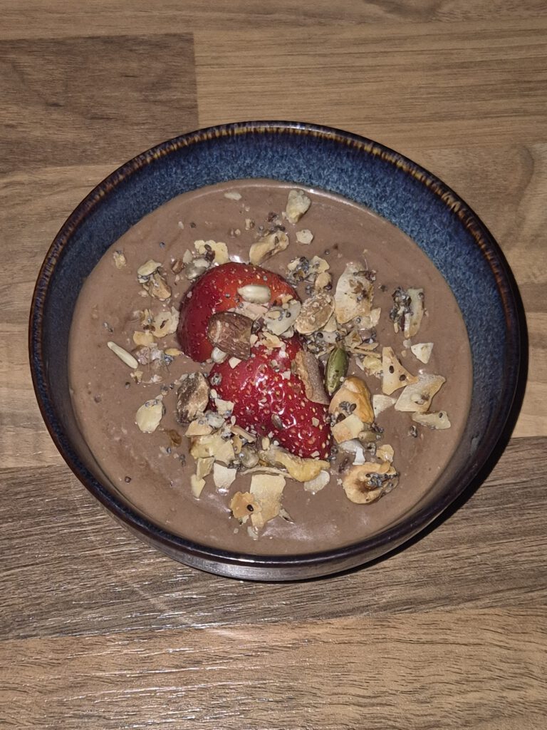 Kha-rins-keuken-Koolhydraatarm-Koolydraatbeperkt-Chocolade avocdo pudding